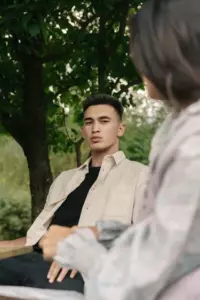 "Kiedy mój tata i moja macocha mieli dziecko, wyrzucił mnie. Karma szybko nauczyła go lekcji."