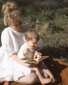 Wychowuję dziecko mojej siostry, ale moi rodzice wciąż mnie nienawidzą – historia dnia