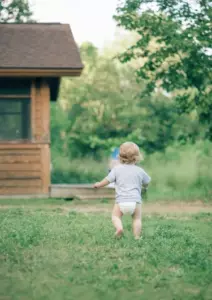 Mieliśmy adoptować pięcioletniego chłopca, kiedy zamożna para wyraziła zainteresowanie jego adopcją.