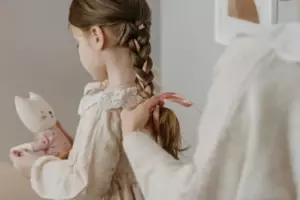 Po zabraniu porzuconych bliźniaczek do domu po ich znalezieniu w lesie, byłem przerażony tym, co zrobiły mojej córce następnego ranka.