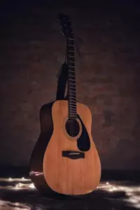 Upewniłem się, że moja siostra nauczyła się lekcji, gdy złamała gitarę mojego dziecka, ponieważ jej syn nie potrafił na niej grać.