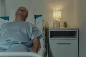 Moja synowa zwróciła mój zniszczony samochód po podróży do swojej przyjaciółki — odmówiła zapłaty za szkody, więc dałem jej nauczkę