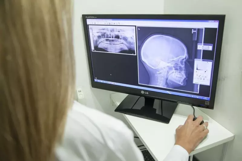 Stałem się ciężarem dla mojego ojca, gdy straciłem zdolność chodzenia - Historia dnia