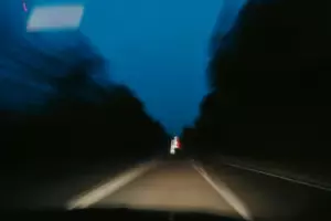 Kiedy moja mama przestała odbierać moje telefony, wszedłem do jej domu i odkryłem, że nigdy tam nie mieszkała – Historia dnia