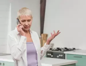Przez kilka dni nie mogłam skontaktować się z mężem – wtedy zadzwoniła do mnie moja teściowa i wyjawiła mi szokującą prawdę.