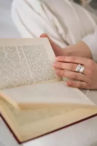 Moja synowa zaczęła zostawiać dzieci podczas mojego klubu czytelniczego - delikatnie dałem jej znać, że to nie było w porządku