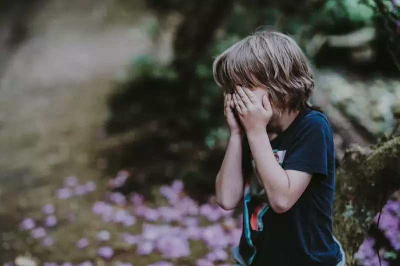 Kobieta odkrywa, że nie jest biologiczną matką swojego 7-letniego syna, ani jej mężem ojcem - Historia dnia