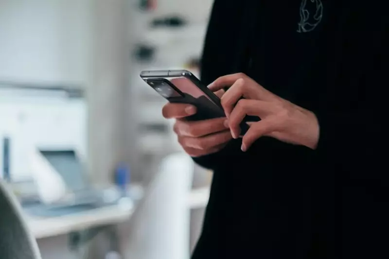 Syn widzi wolę swojej starszej matki, a następnie każe mu natychmiast spakować swoje rzeczy - Historia dnia